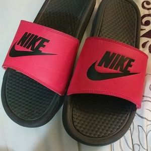 Nike slip sandals